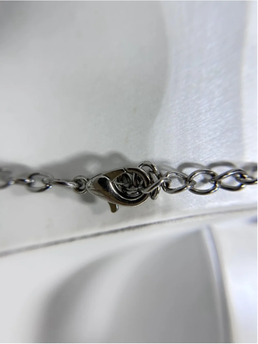 Unknown necklace silver